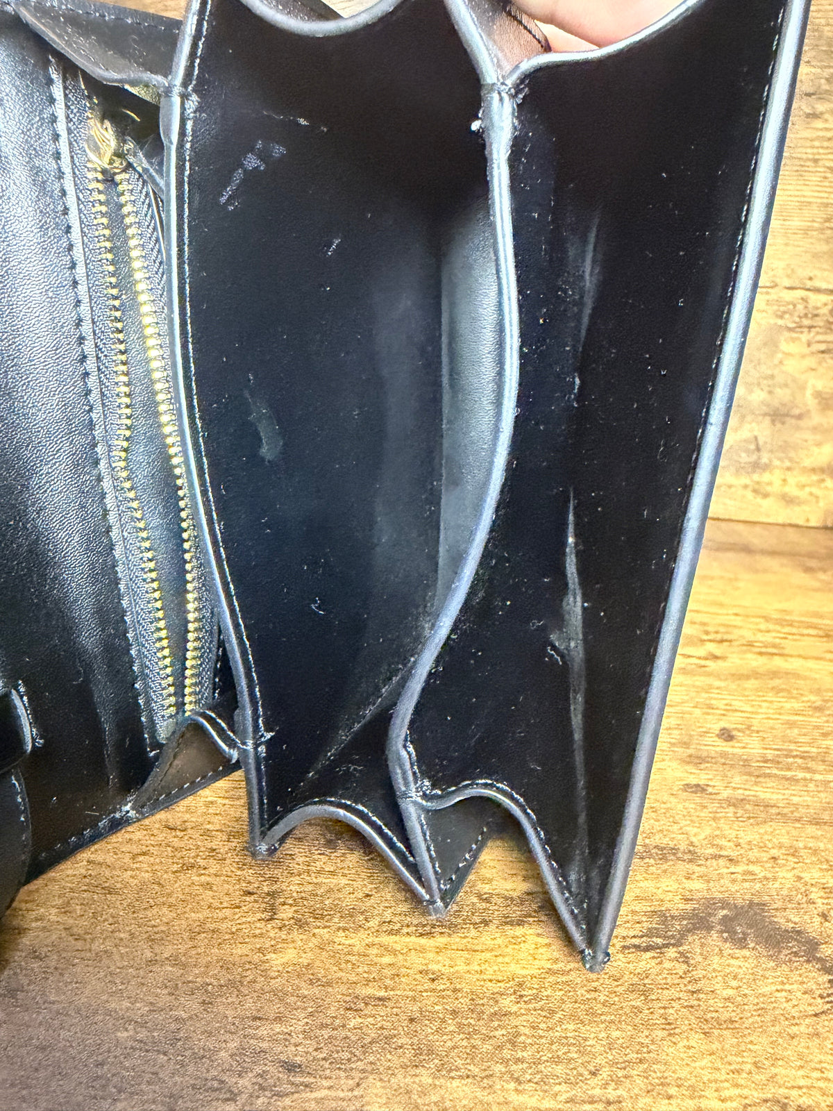 Box Calfskin Medium Classic Box Flap Bag Black