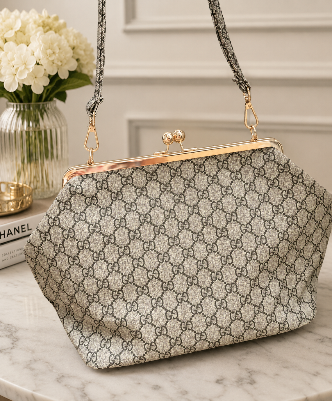 Large coin style purse