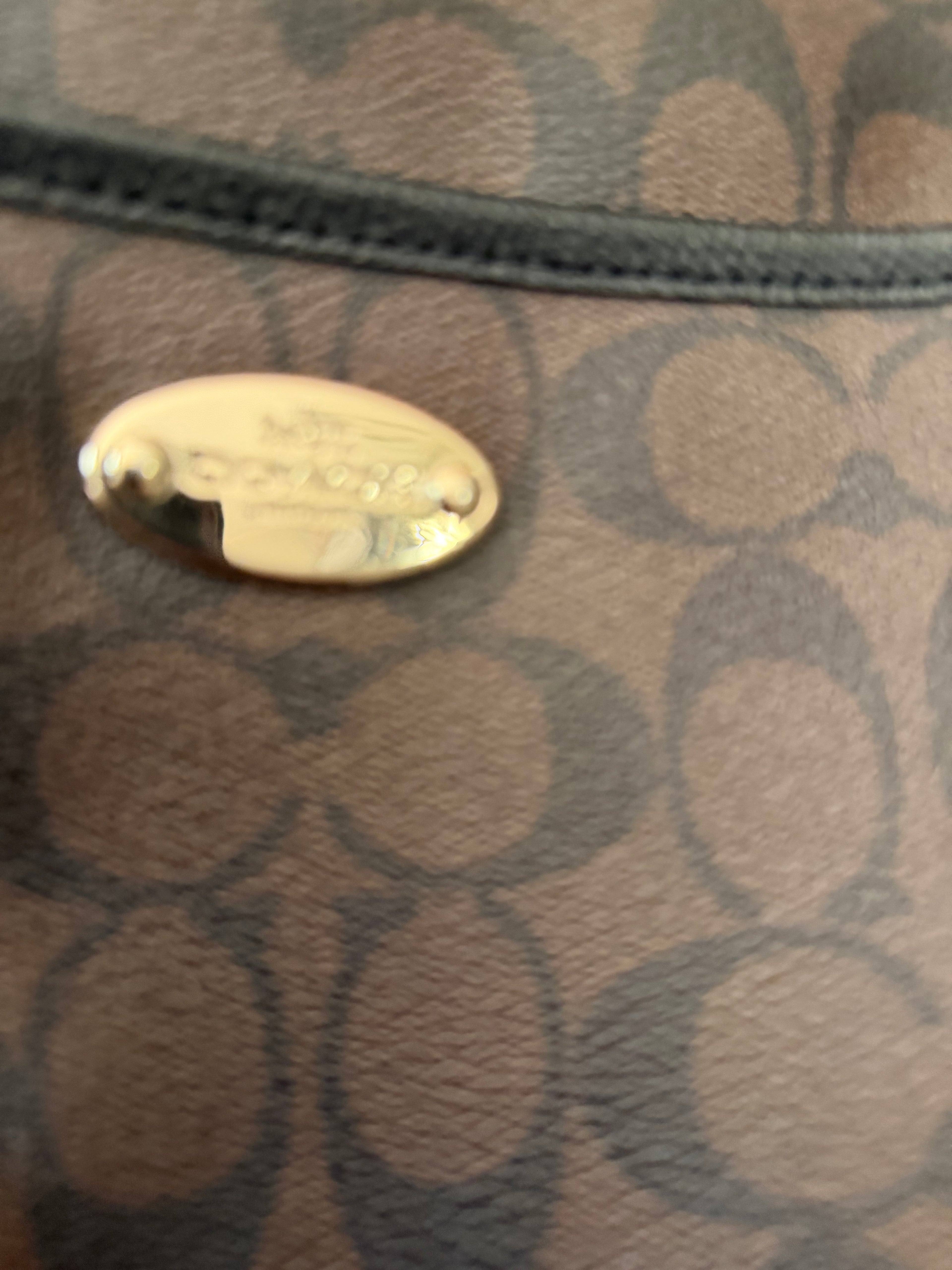 Coach signature