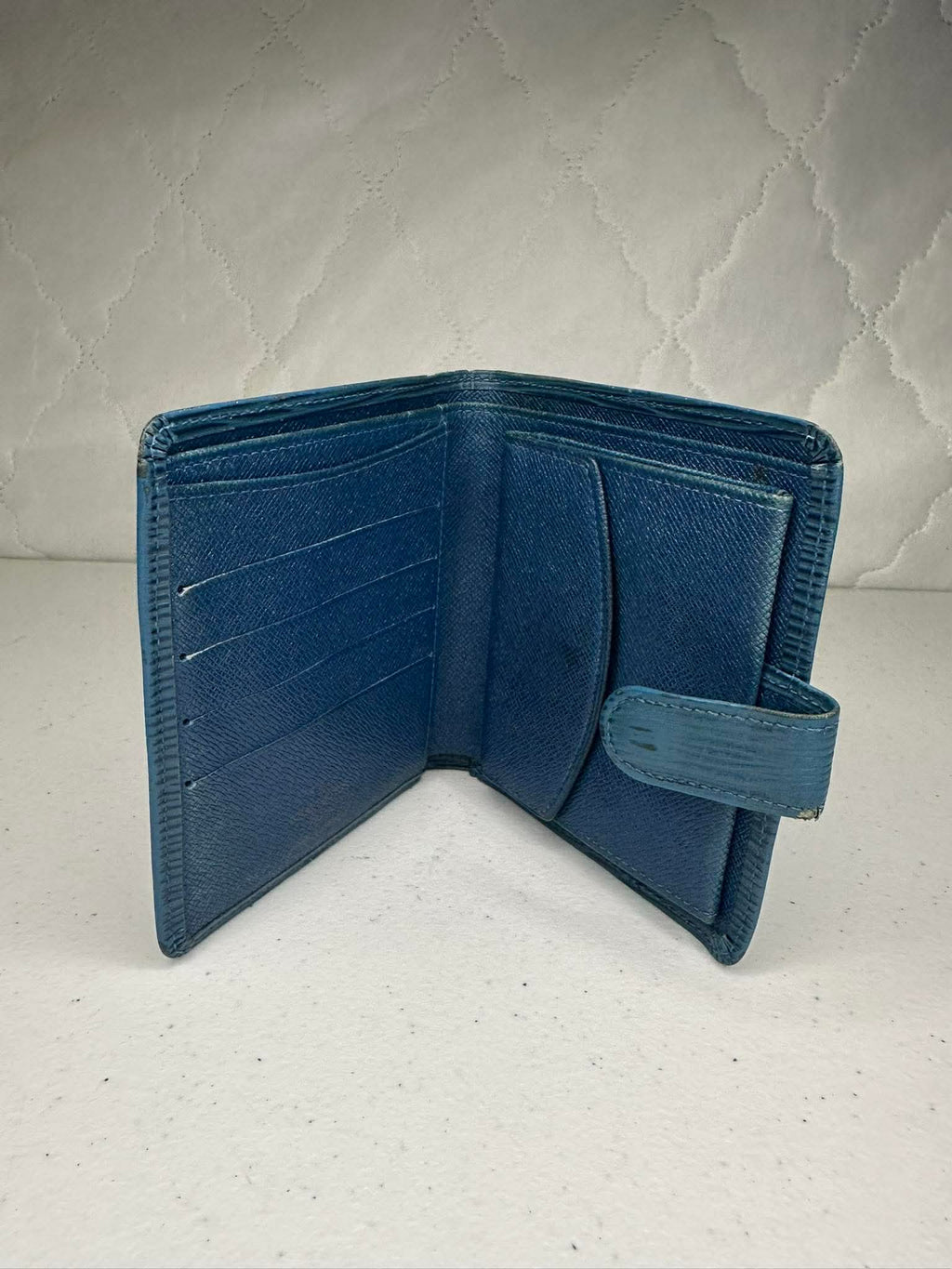 Louis Vuitton Epi Leather Wallet – Blue (Vintage Classic)