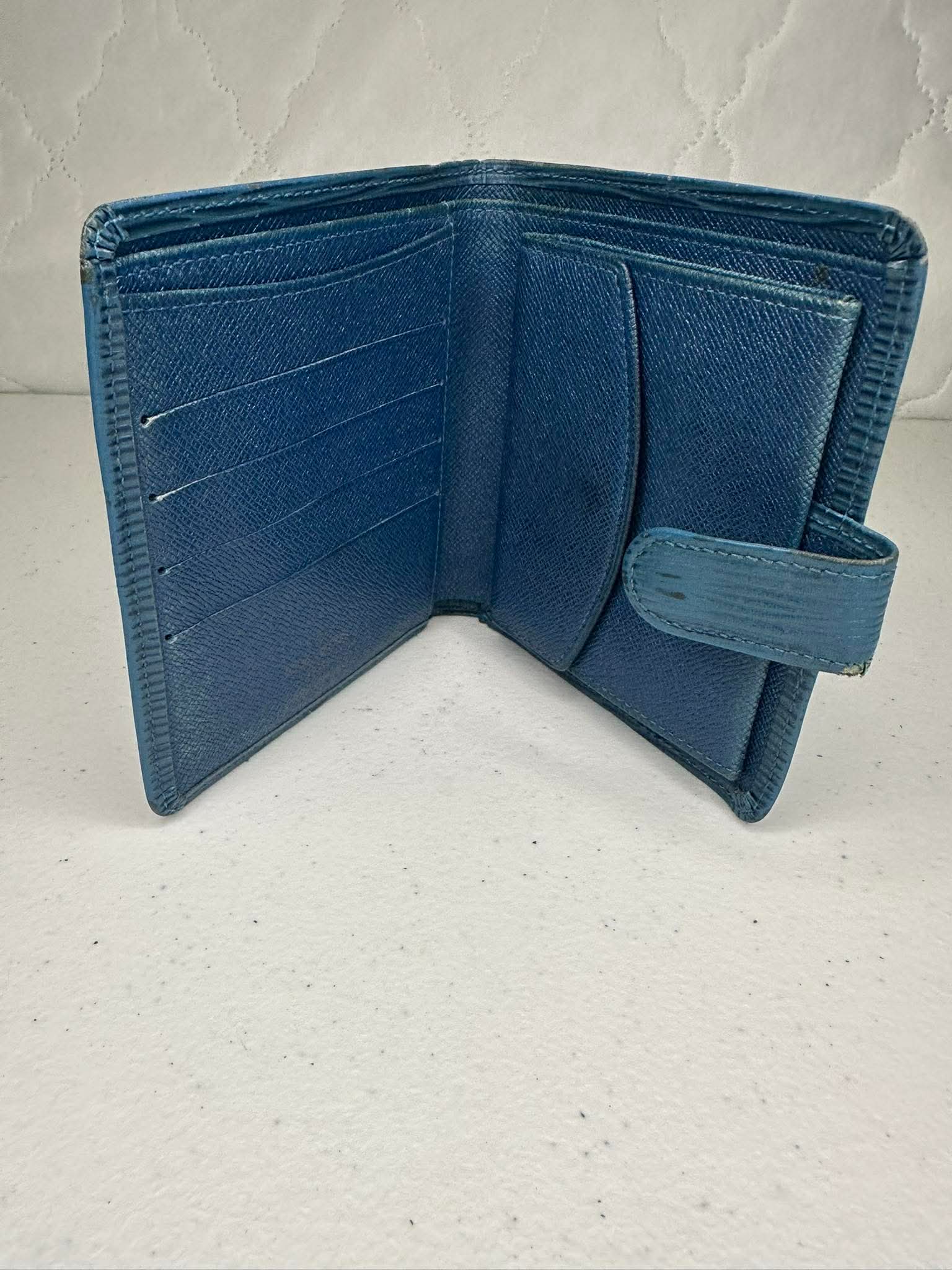 Louis Vuitton Epi Leather Wallet – Blue (Vintage Classic)