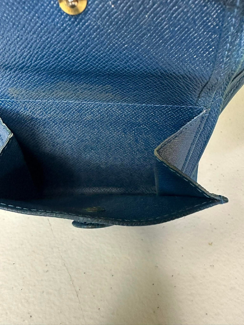 Louis Vuitton Epi Leather Wallet – Blue (Vintage Classic)