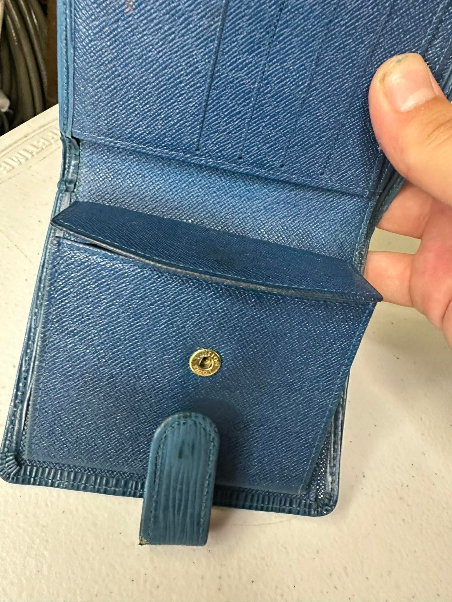 Louis Vuitton Epi Leather Wallet – Blue (Vintage Classic)