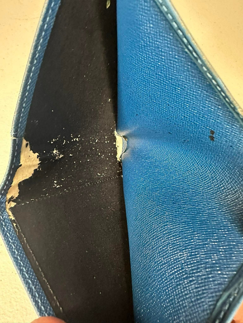 Louis Vuitton Epi Leather Wallet – Blue (Vintage Classic)