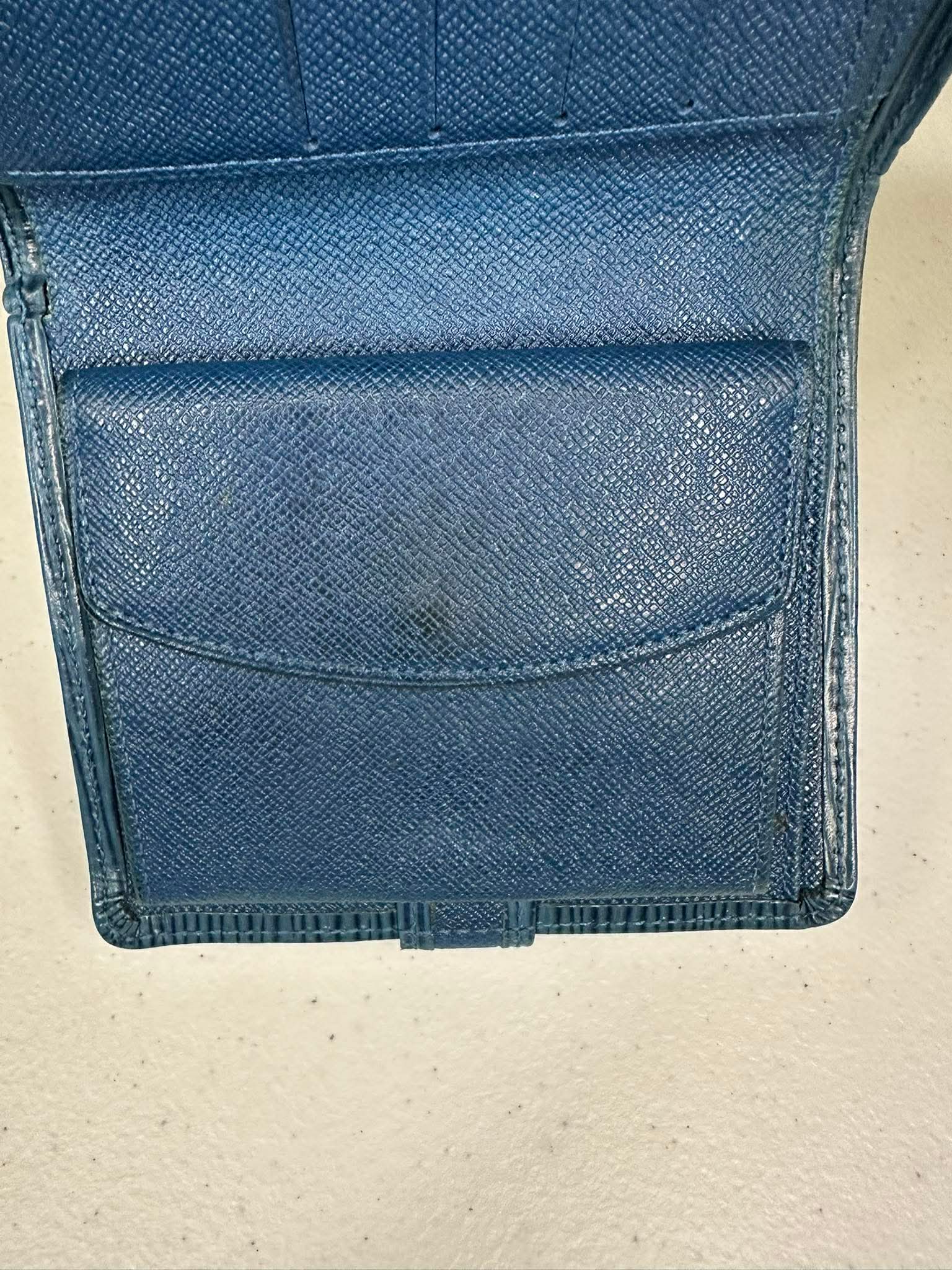 Louis Vuitton Epi Leather Wallet – Blue (Vintage Classic)